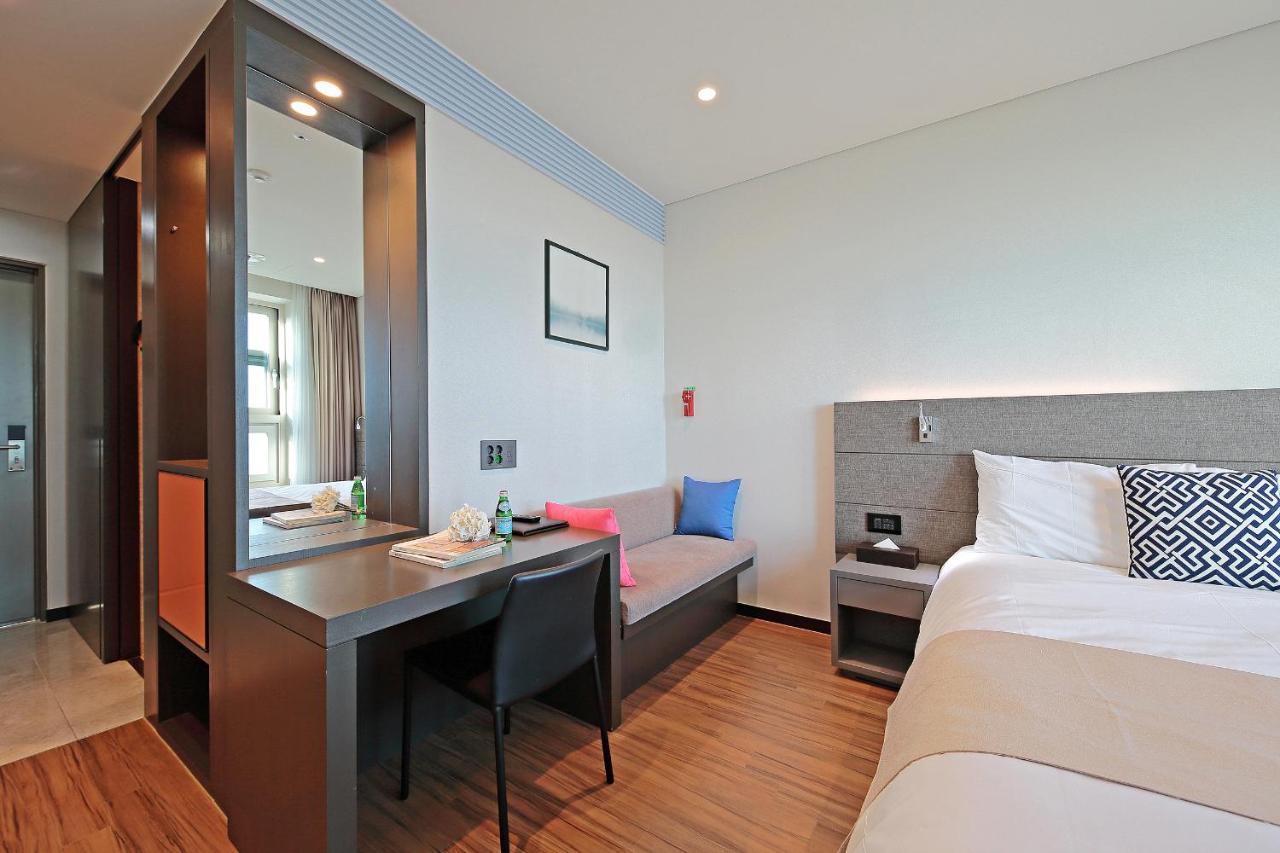 Hotel Airsky