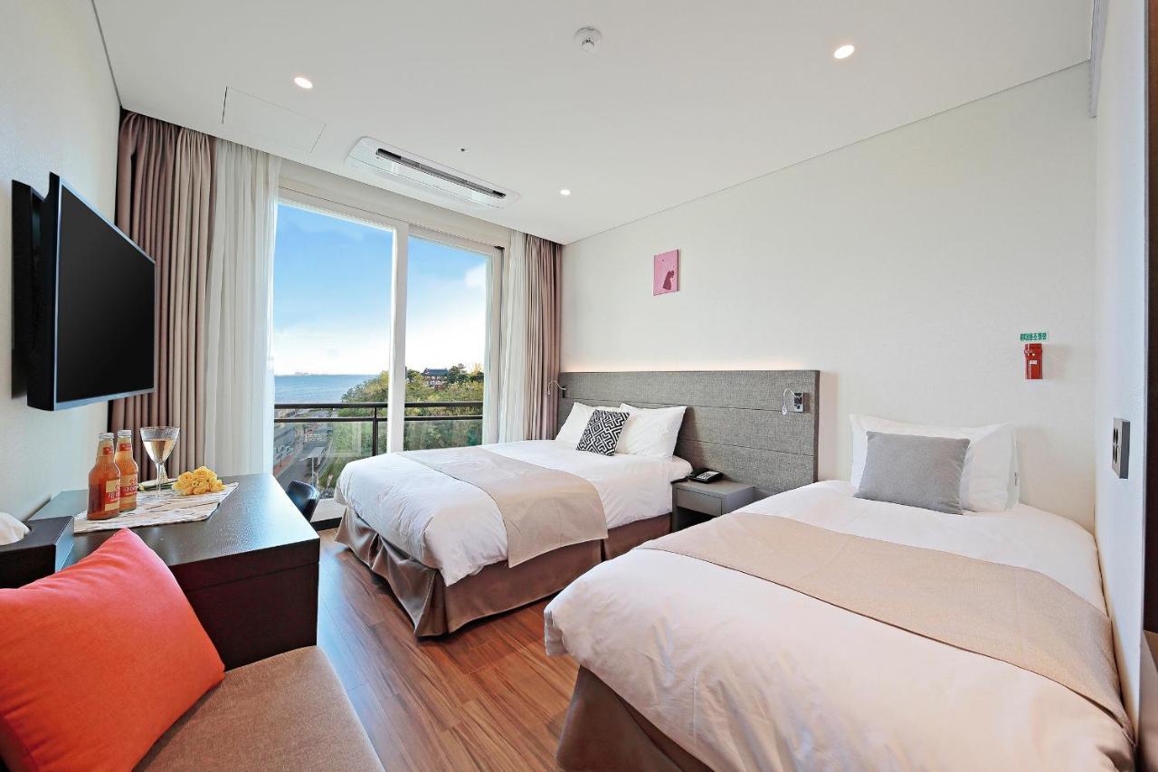Hotel Airsky 4*