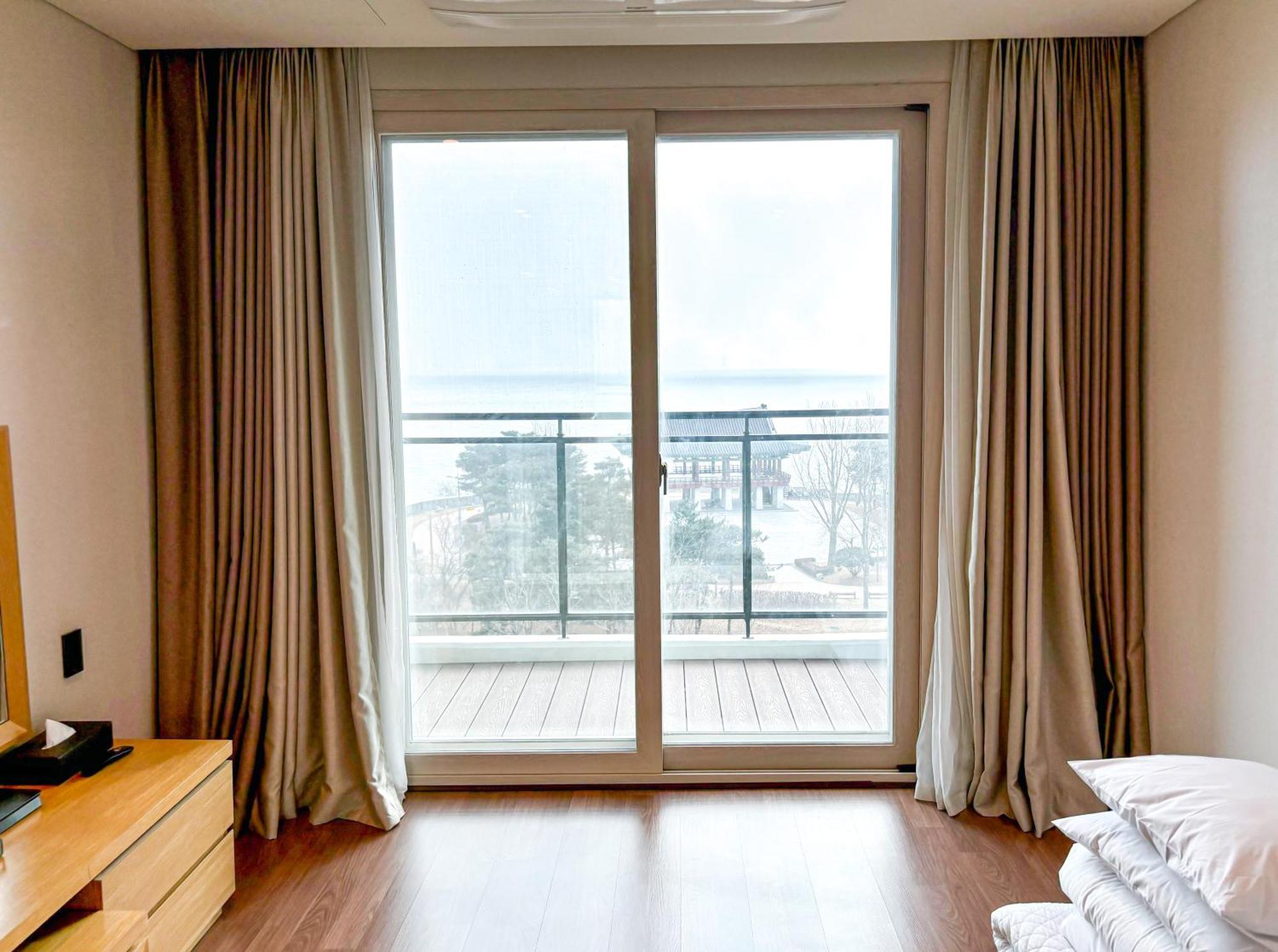 Hotel Airsky