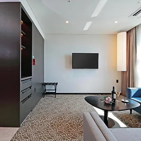 Airsky Hotel Incheon Exterior photo